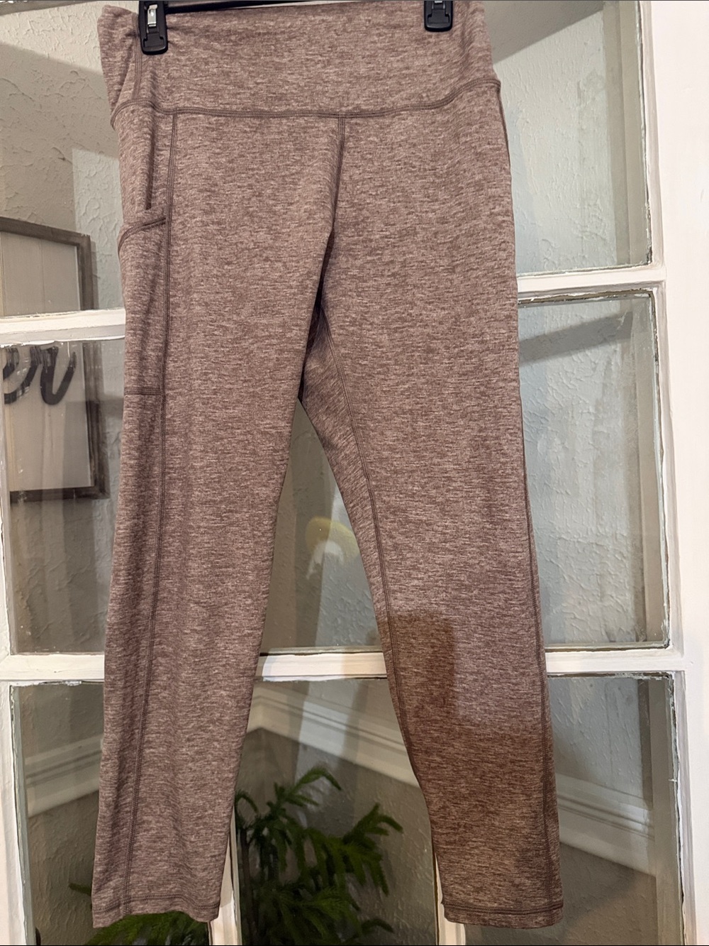 Offline by aerie Women’s High-Waist Heathered Cropped Leggings